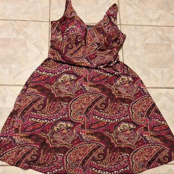 e K Woman Stretch Paisley Print Sleeveless Dress Size 18W - Picture 1 of 4